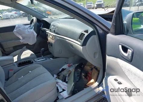 2007 Hyundai Sonata Gls from USA, damaged, VIN 5NPET46C97H289611